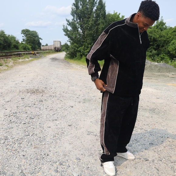 Men's Black and Gray Track Pants - Picture 3 of 8